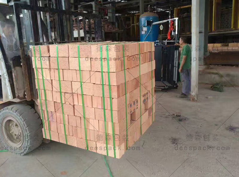 磚廠用塑鋼帶搭配手提式打包機捆扎怎么樣？